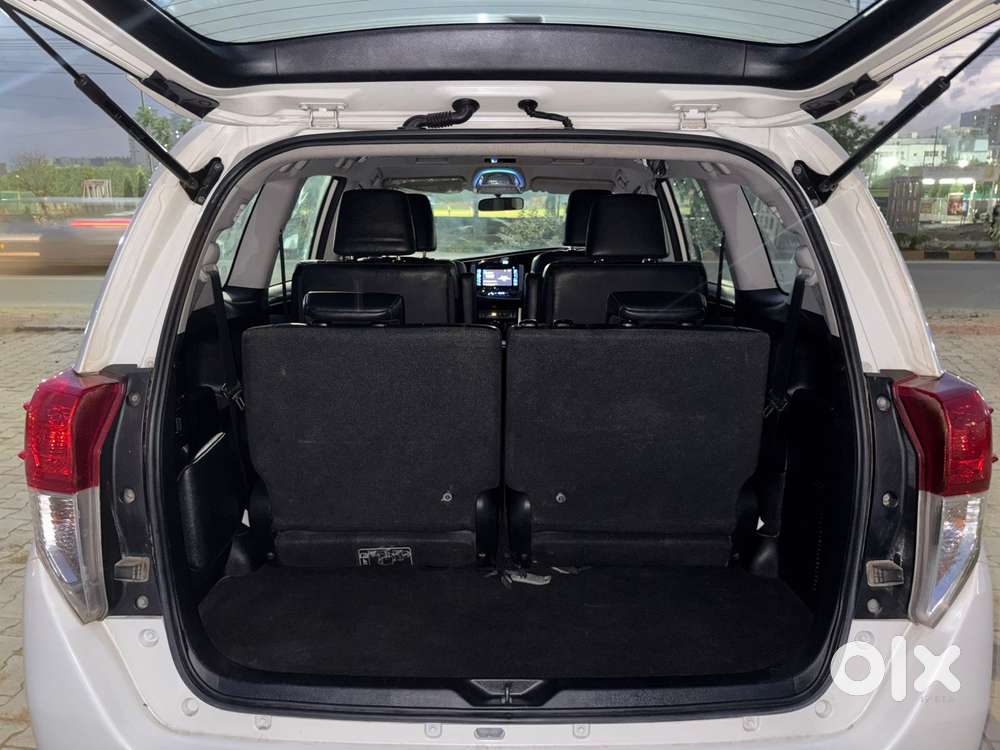 Toyota Innova Crysta 2.4 Z 7 Str, 2018, Diesel