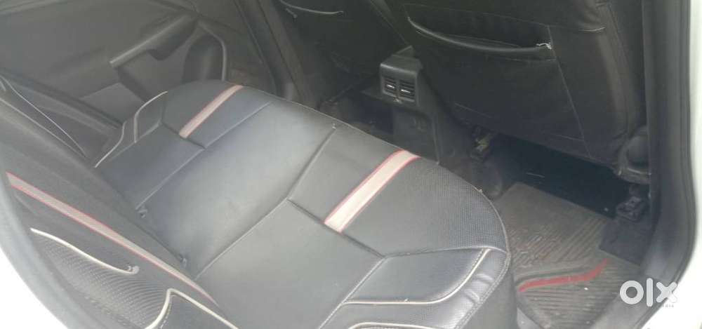 Maruti Suzuki Brezza 1.5 Vxi At Smart Hybrid, 2020, Petrol