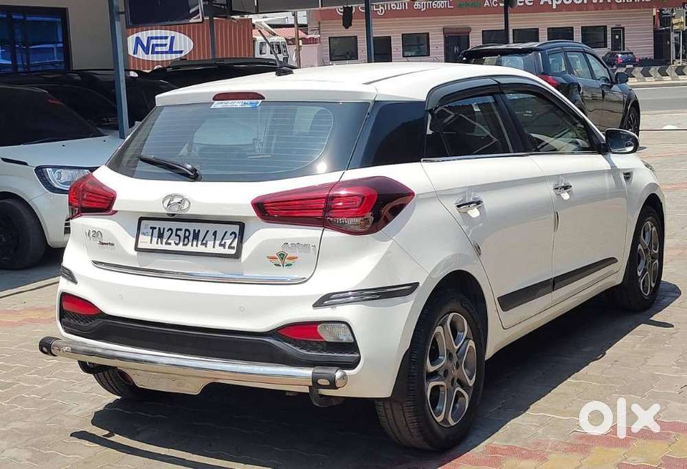 Hyundai I20 Asta (o) 1.2 Mt, 2019, Petrol