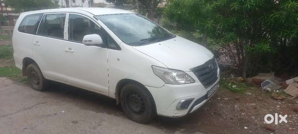 Toyota Innova 2015 Urgent Sale