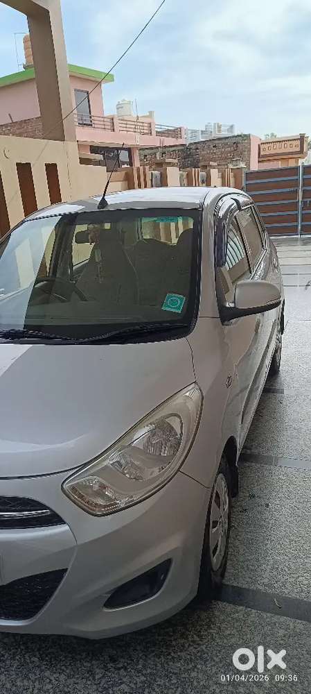 Hyundai I10 2012 Petrol 65000 Km Driven
