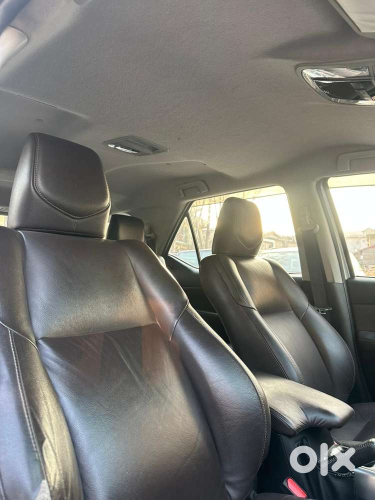 Toyota Fortuner 2.7 2wd At, 2016, Diesel