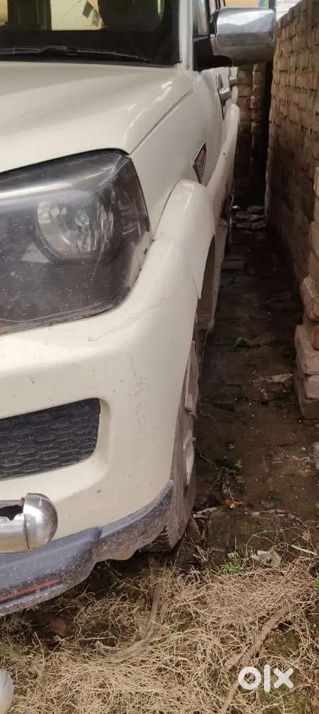 Mahindra Scorpio Classic 2015
