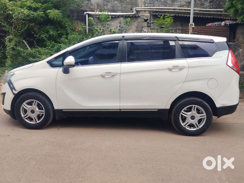 Mahindra Marazzo M6 8str, 2019, Diesel
