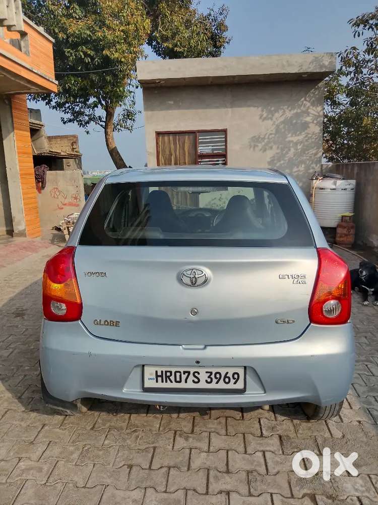 Toyota Etios Liva 2012 Diesel 126000 Km Driven