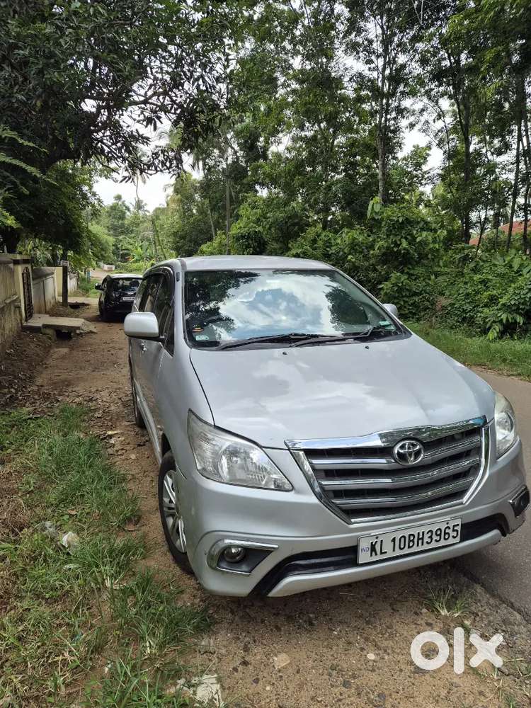 Toyota Innova 2.5 G4 2014