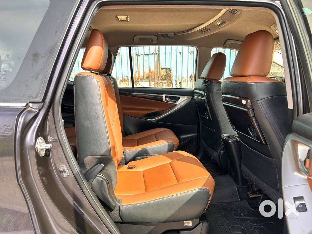 Toyota Innova Crysta [2020-ongoing] 2.4 Zx At 7 Str, 2021, Diesel