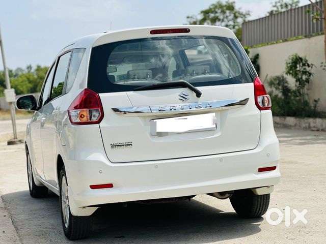 Maruti Suzuki Ertiga Vxi Abs Bs Iv, 2017, Petrol