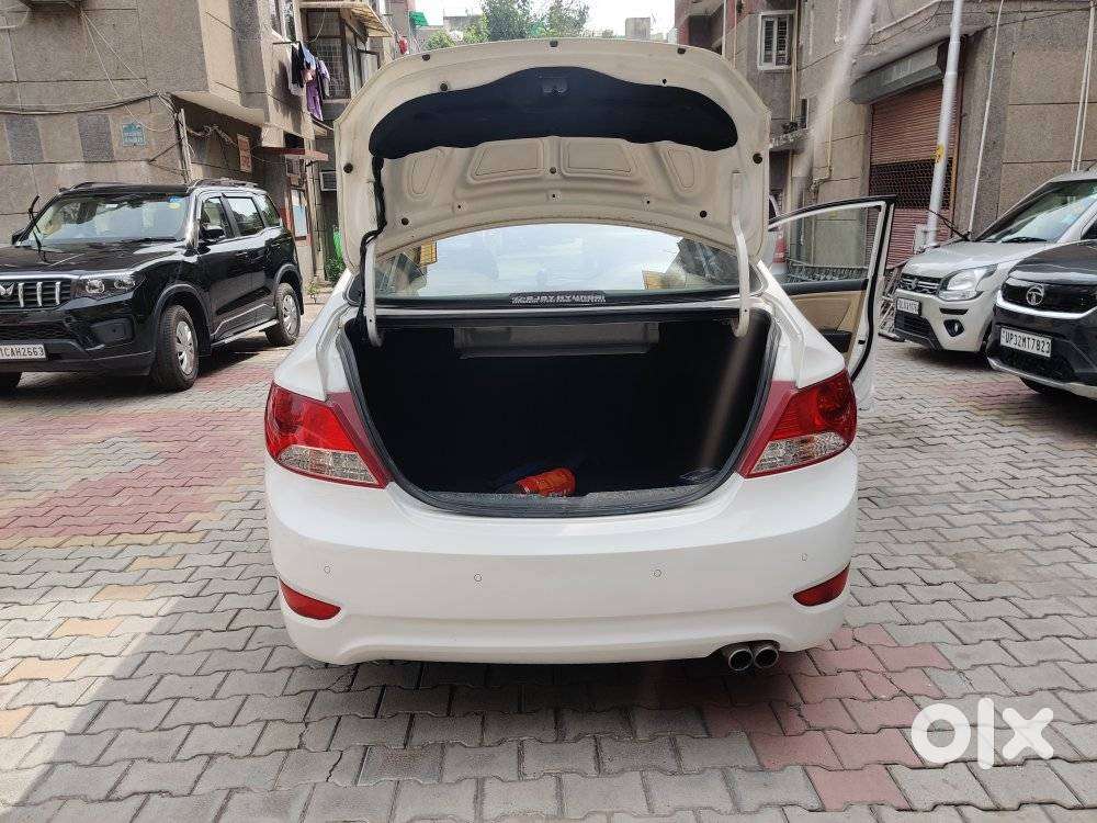 Hyundai Verna 1.6 Sx Vtvt, 2014, Petrol