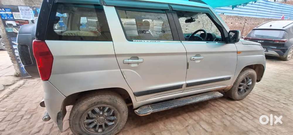Tuv 300 T10 2018 Diesel 2nd Owner