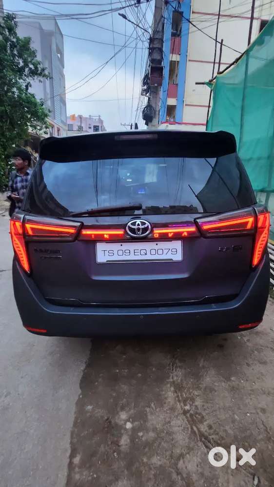 Innova Crysta Automatic 2016 Less Driven