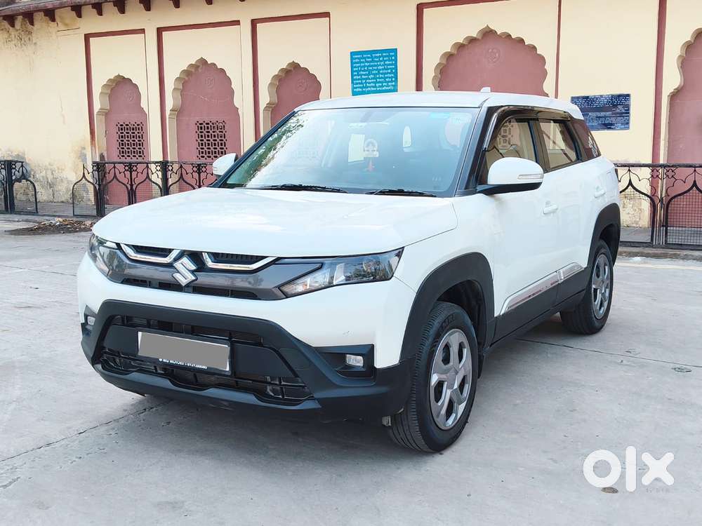 Maruti Suzuki Brezza 1.5 Vxi Cng, 2025, Cng & Hybrids