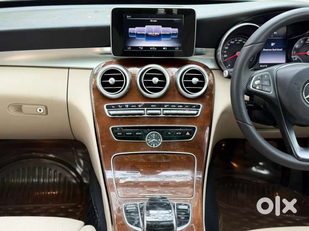 Mercedes-benz C-class [ ] 2.0 C200 Avantgarde, 2017, Petrol