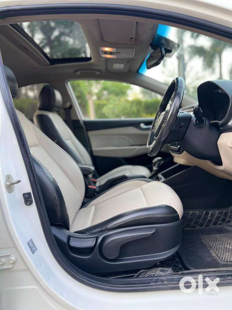 Hyundai Verna 1.5 Sx Diesel At, 2019, Diesel
