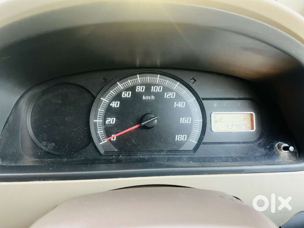 Maruti Suzuki Estilo Lxi Bs-iv, 2011, Petrol