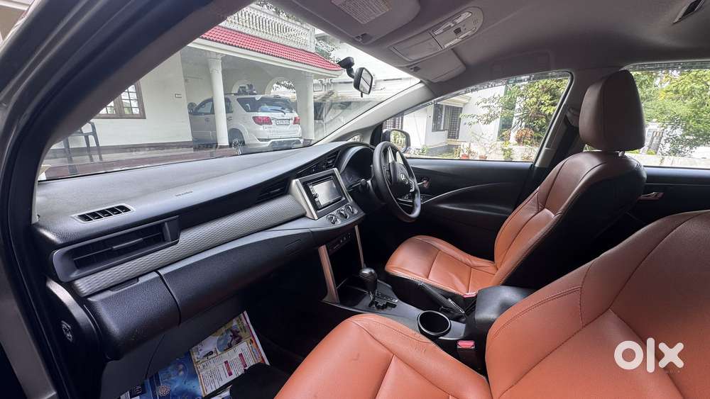 Toyota Innova Crysta 2.8 Gx At, 2016, Diesel