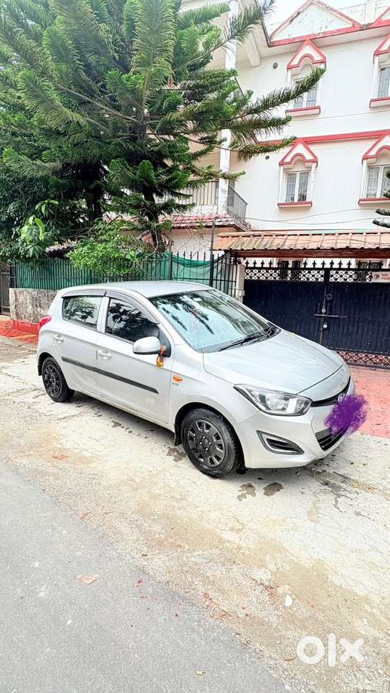 Hyundai I20 2012 Petrol 60000 Km Driven