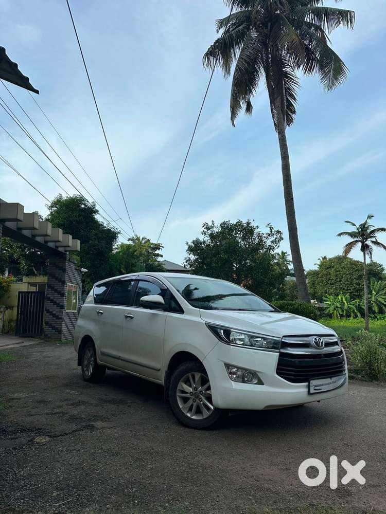 Toyota Innova Crysta 2018 2.8 G Automatic
