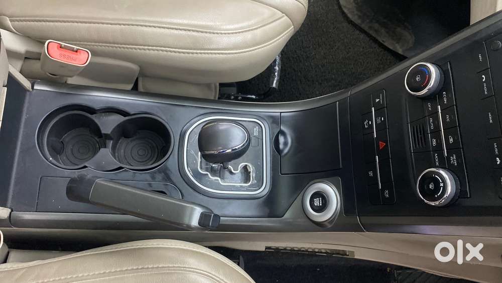 Mahindra Xuv500 At W10 Awd, 2017, Diesel