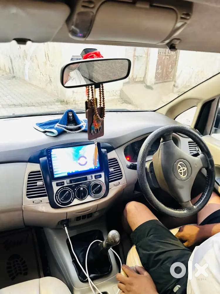Toyota Innova 2.5 Gx 2010