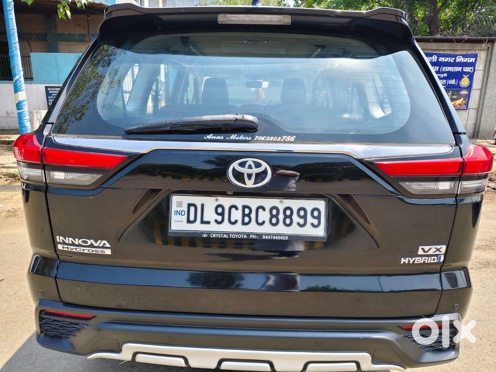 Toyota Innova Hycross 2.0 Vx Hybrid 8 Str, 2023, Petrol