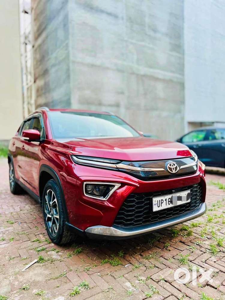 Toyota Urban Cruiser Hyryder 2024 Petrol Well Maintained