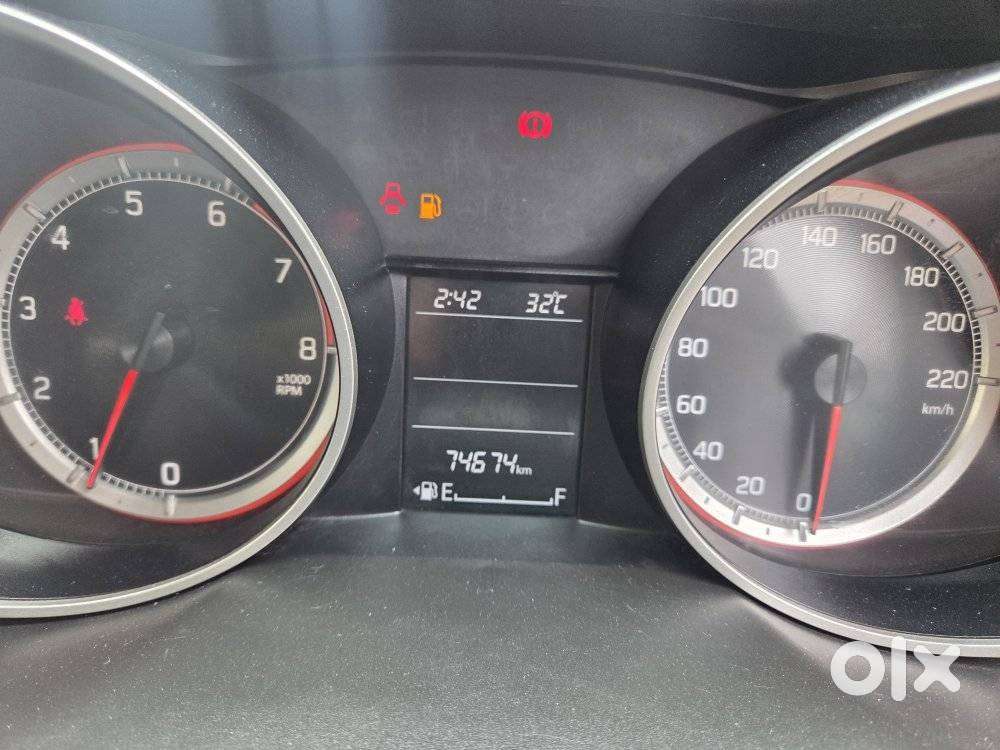 Maruti Suzuki Swift Zxi, 2019, Petrol