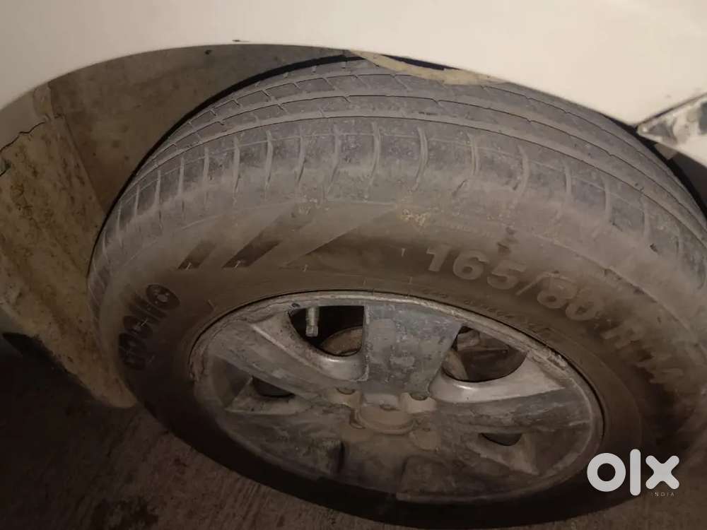 Front 2 Tyre New And 2tyre Old With Stepni A 1 Condition