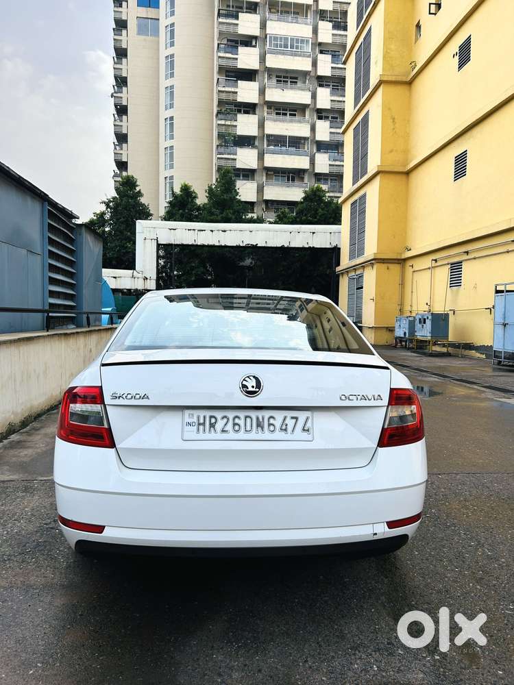 Skoda Octavia 1.8 Tsi Style At, 2018, Petrol