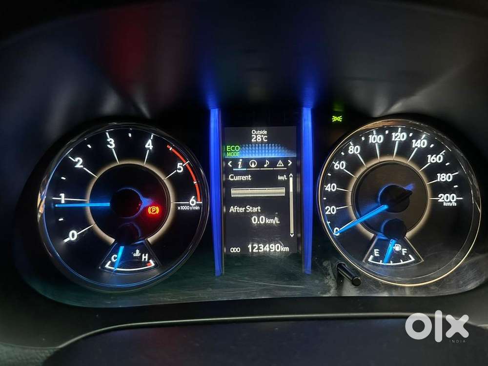 Toyota Fortuner 4*2