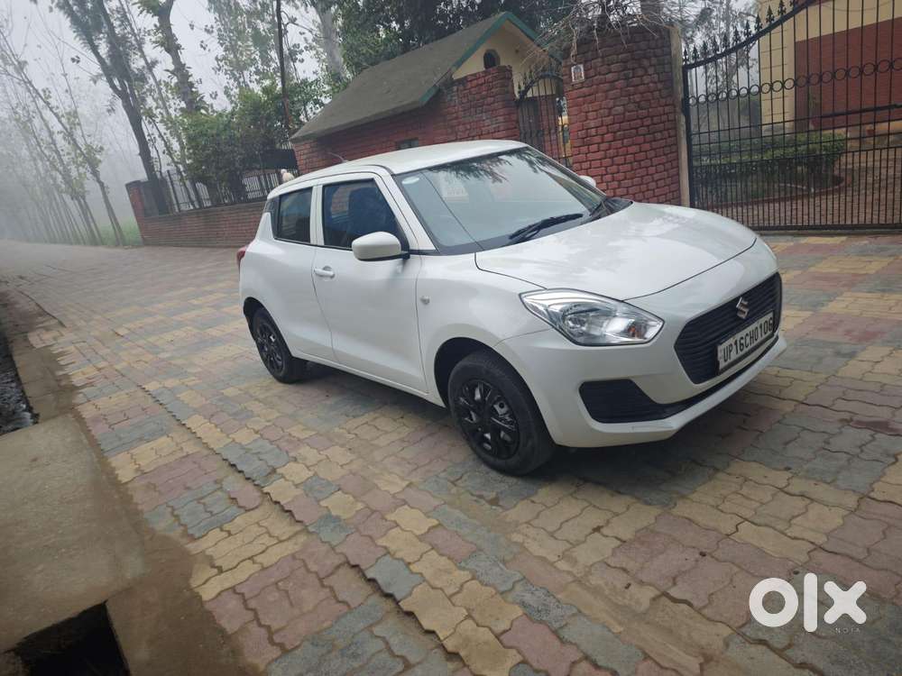 Maruti Suzuki Swift Lxi Optional-o, 2019, Petrol