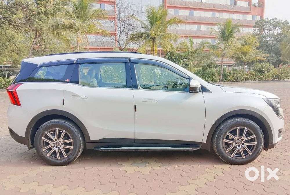 Mahindra Xuv700 2.2 Ax 7 Diesel At Str, 2022, Diesel