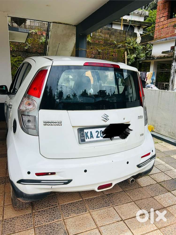 Maruti Suzuki Ritz 2010 Petrol