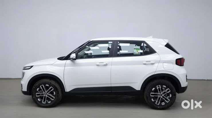 Hyundai Venue 1.0 Sx Plus Turbo Dct Dual Tone, 2024, Petrol