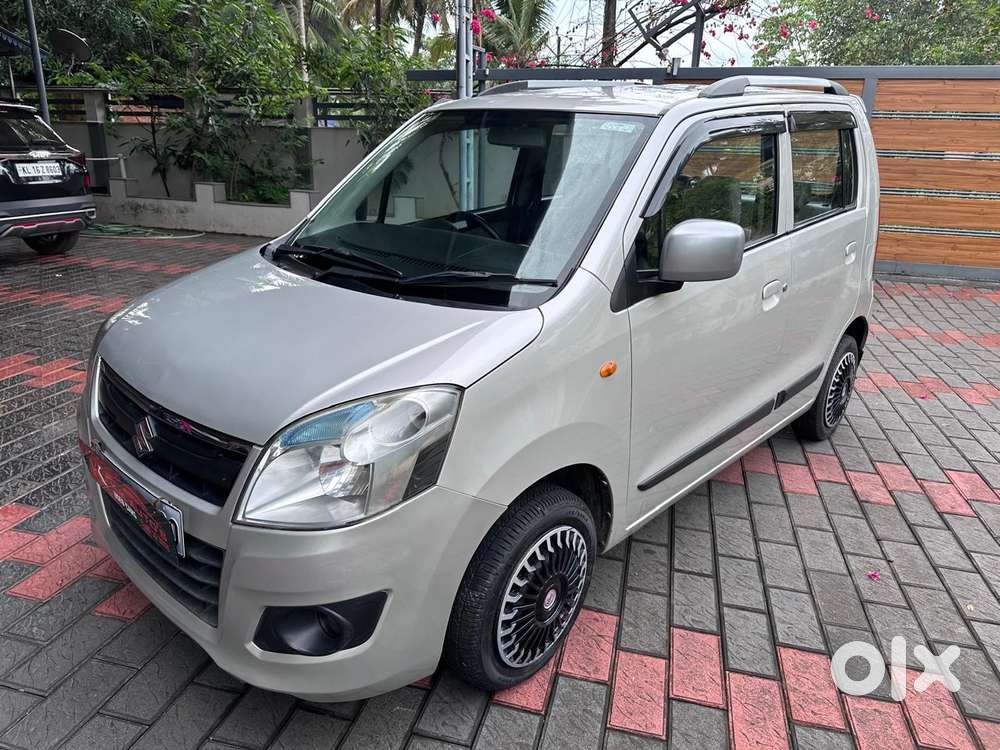 Maruti Suzuki Wagon R Amt Vxi Plus, 2016, Petrol