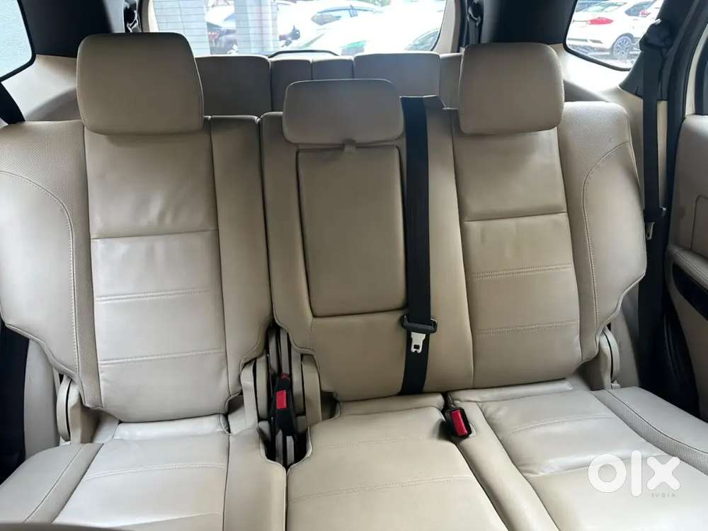 Ford Endeavour 2.2 Titanium 4x2 At | 2018 | Single Owner |