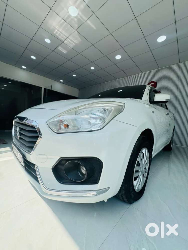 Maruti Suzuki Dzire 1.2 Vxi, 2019, Petrol