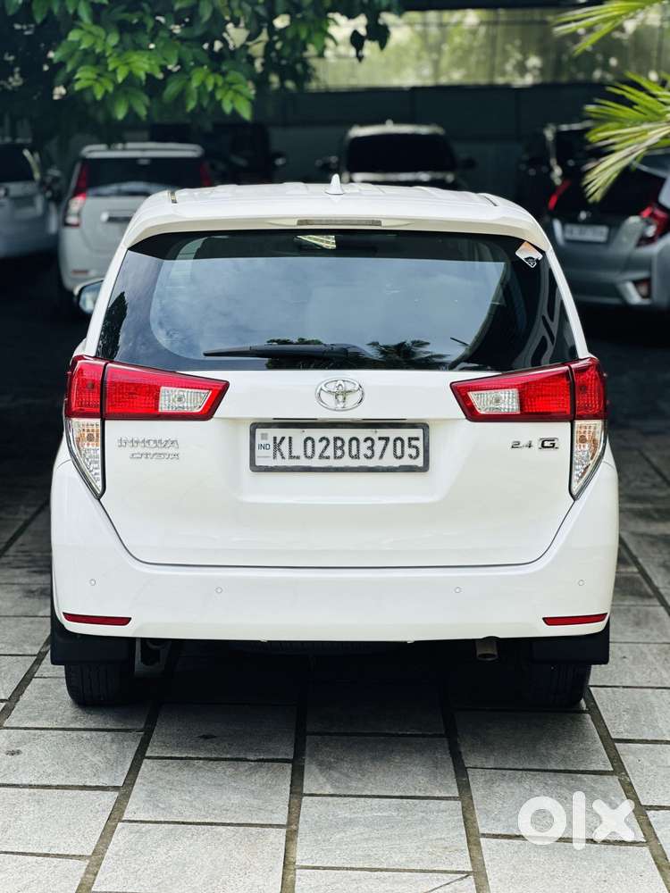 Toyota Innova Crysta 2.4 G Plus Mt 7 Str, 2021, Diesel
