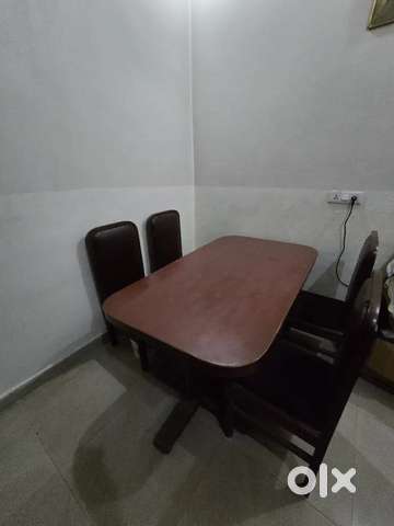 Table and chairs for sale deals olx