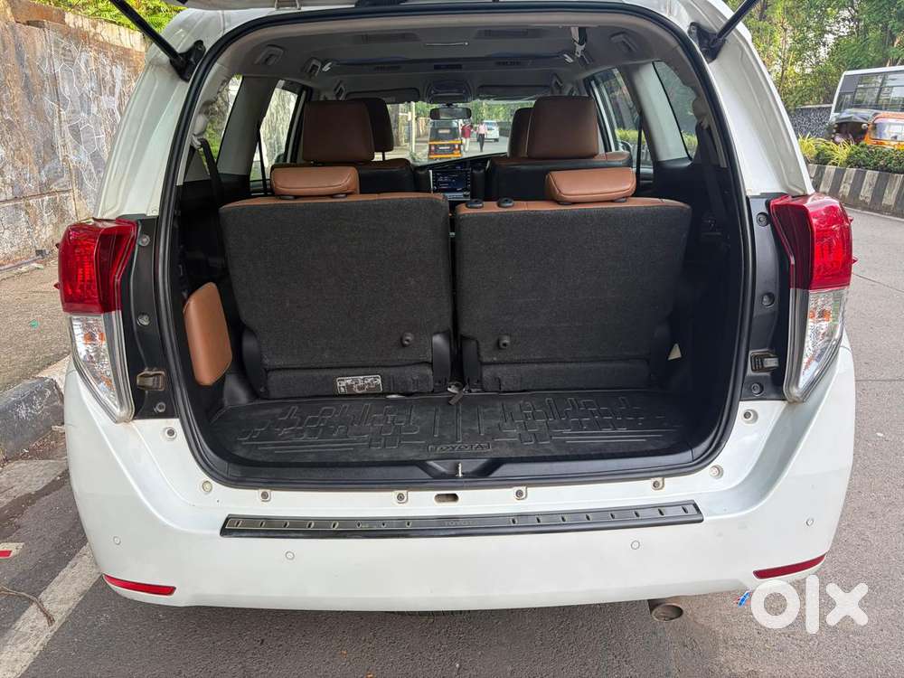 Toyota Innova Crysta [2020-ongoing] 2.7 Zx At 7 Str, 2022, Petrol