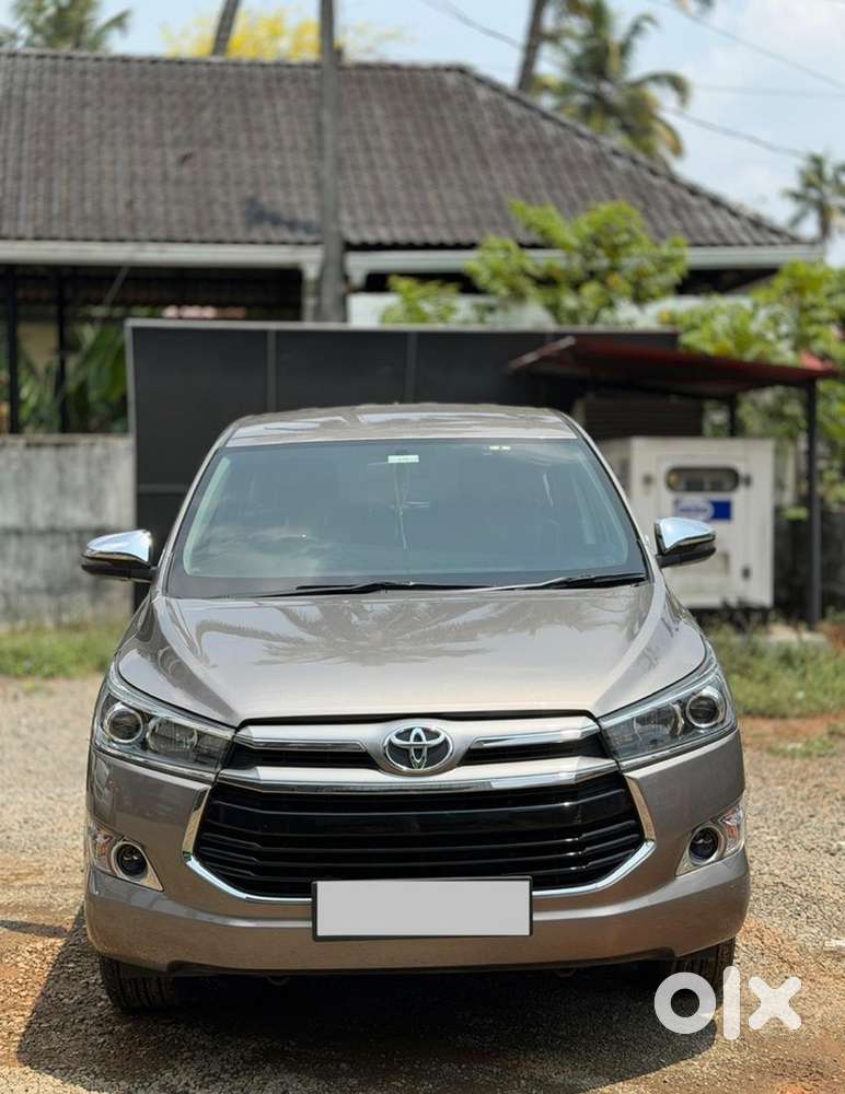 Toyota Innova Crysta 2018