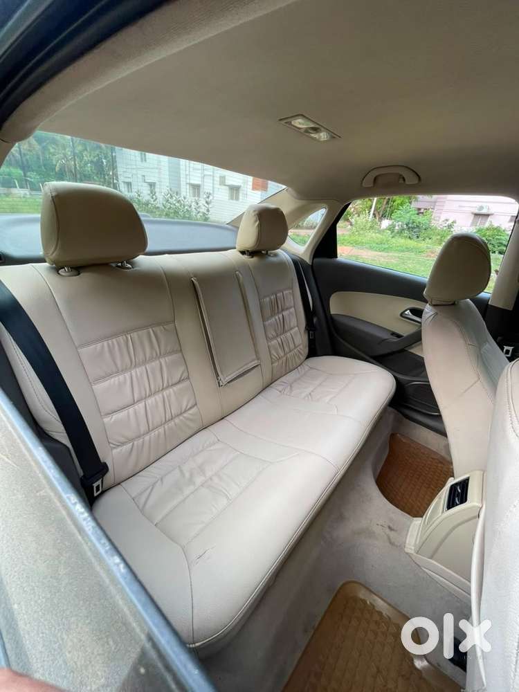 Volkswagen Vento Ipl Ii Petrol Highline At, 2011, Petrol