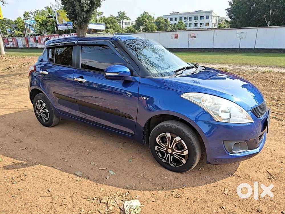 Maruti Suzuki Swift 1.2 Vxi (o), 2014, Petrol