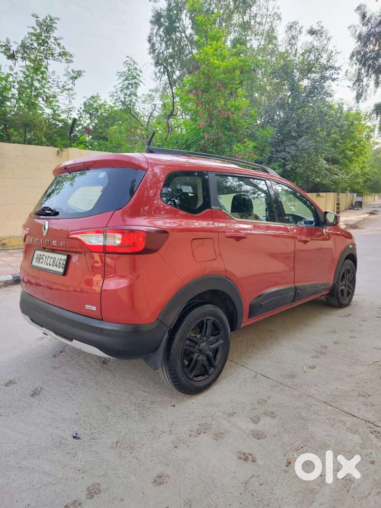 Renault Triber Rxz, 2021, Petrol