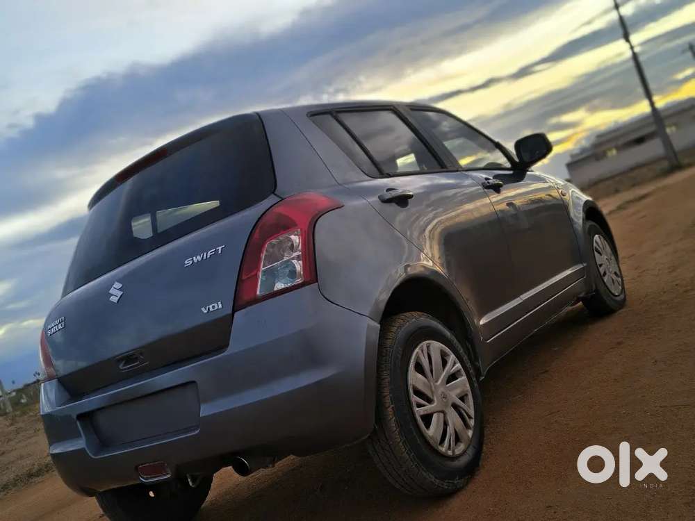 Swift Maruti Suzuki 2011 Petrol Manual