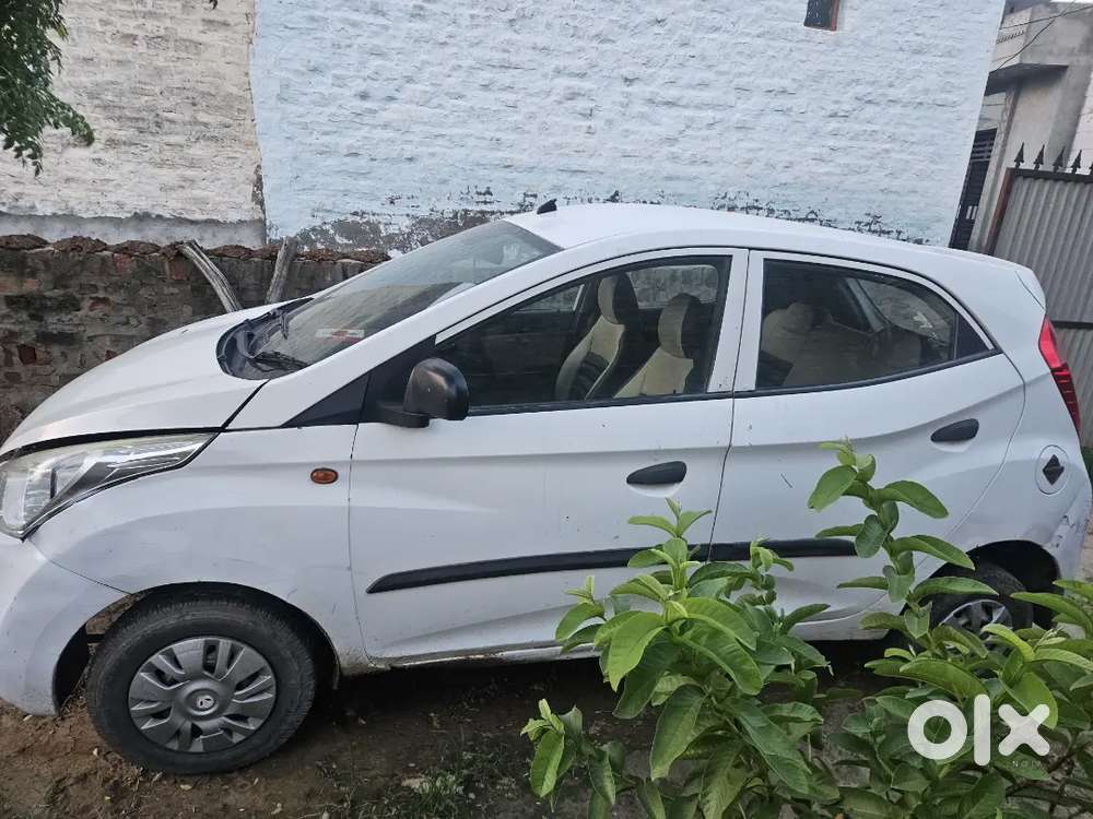 Hyundai Eon Magna 2012
