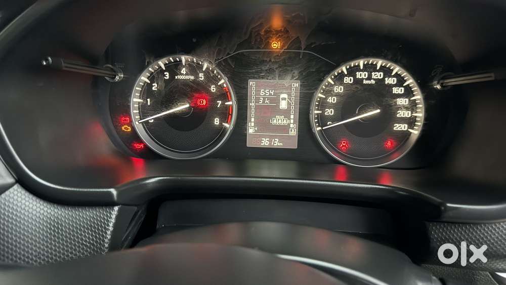 Maruti Suzuki Brezza 1.5 Vxi Smart Hybrid, 2025, Petrol