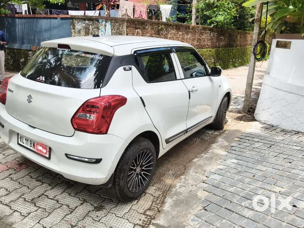 A Very Good Condition Swift Car