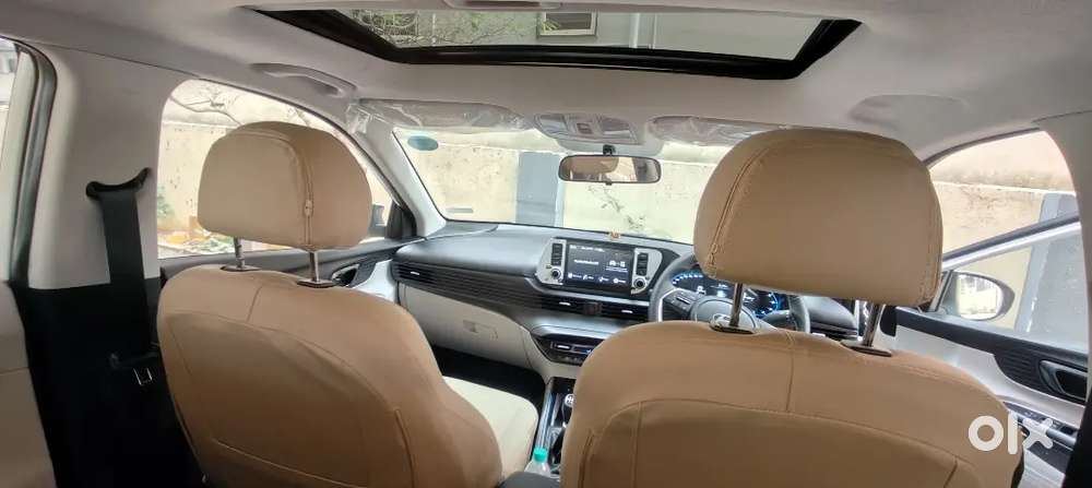 New I20 Asta 1.2 Kappa Mt Very Less Used Top End Model With Sunroof