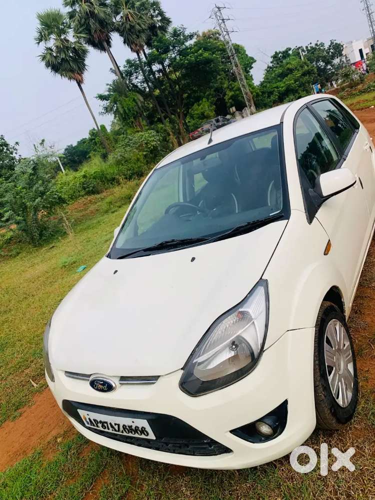 Ford Figo Diesel 2011 Life Valid 2031